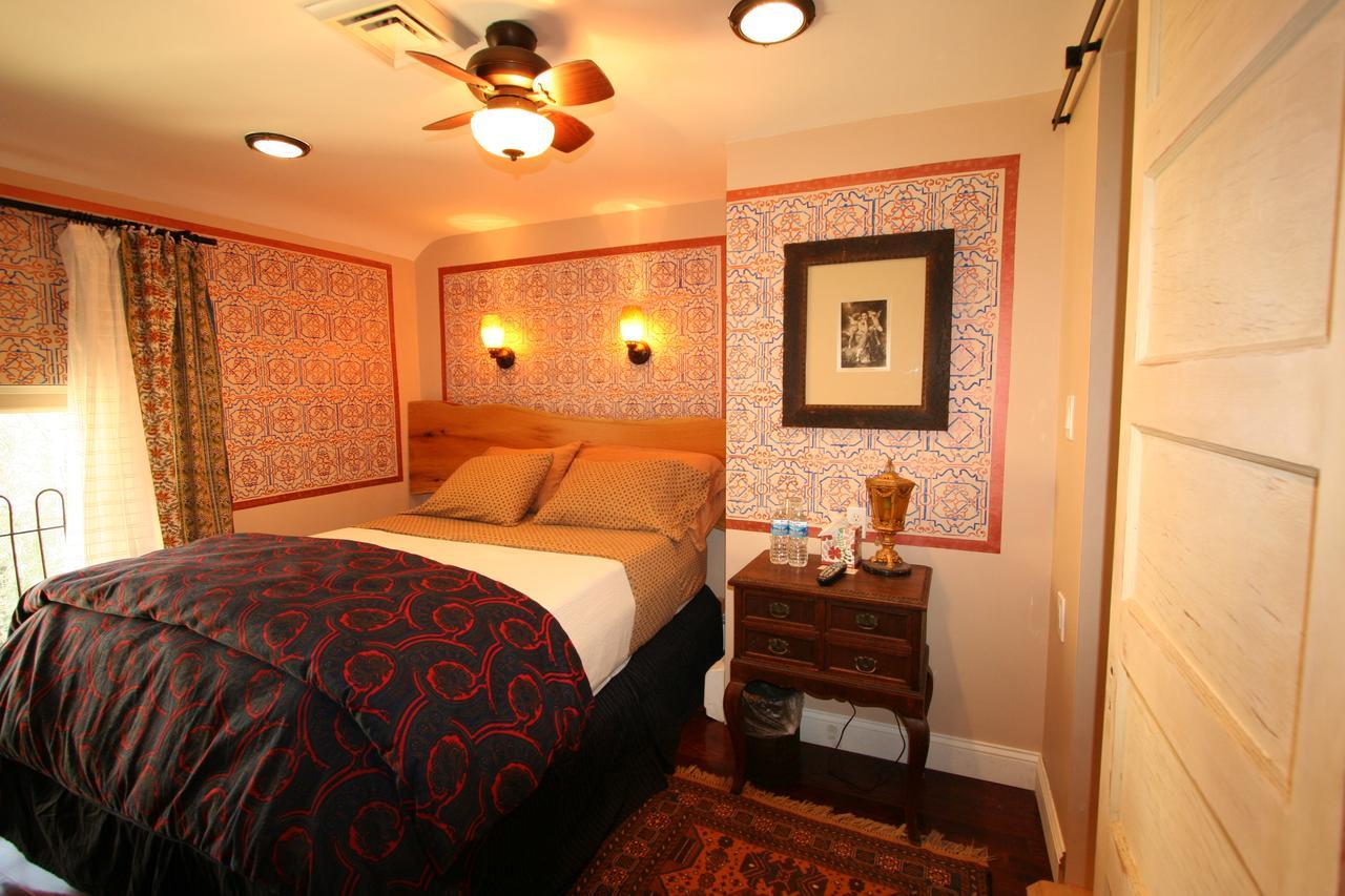 Alpenhof Bed & Breakfast 메디아 외부 사진