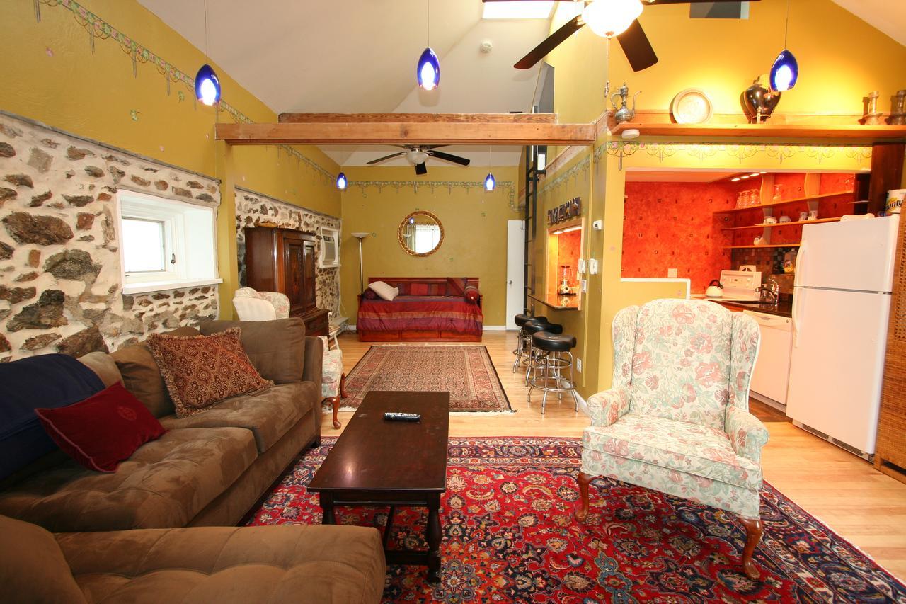 Alpenhof Bed & Breakfast 메디아 외부 사진