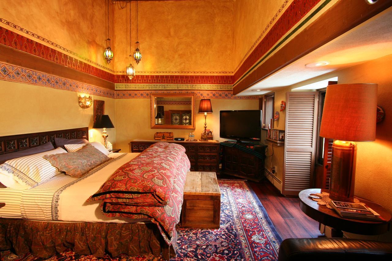 Alpenhof Bed & Breakfast 메디아 외부 사진