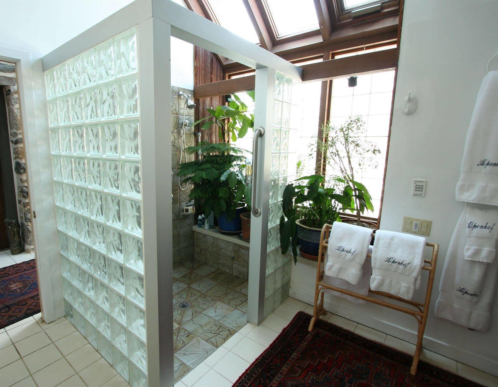 Alpenhof Bed & Breakfast 메디아 외부 사진