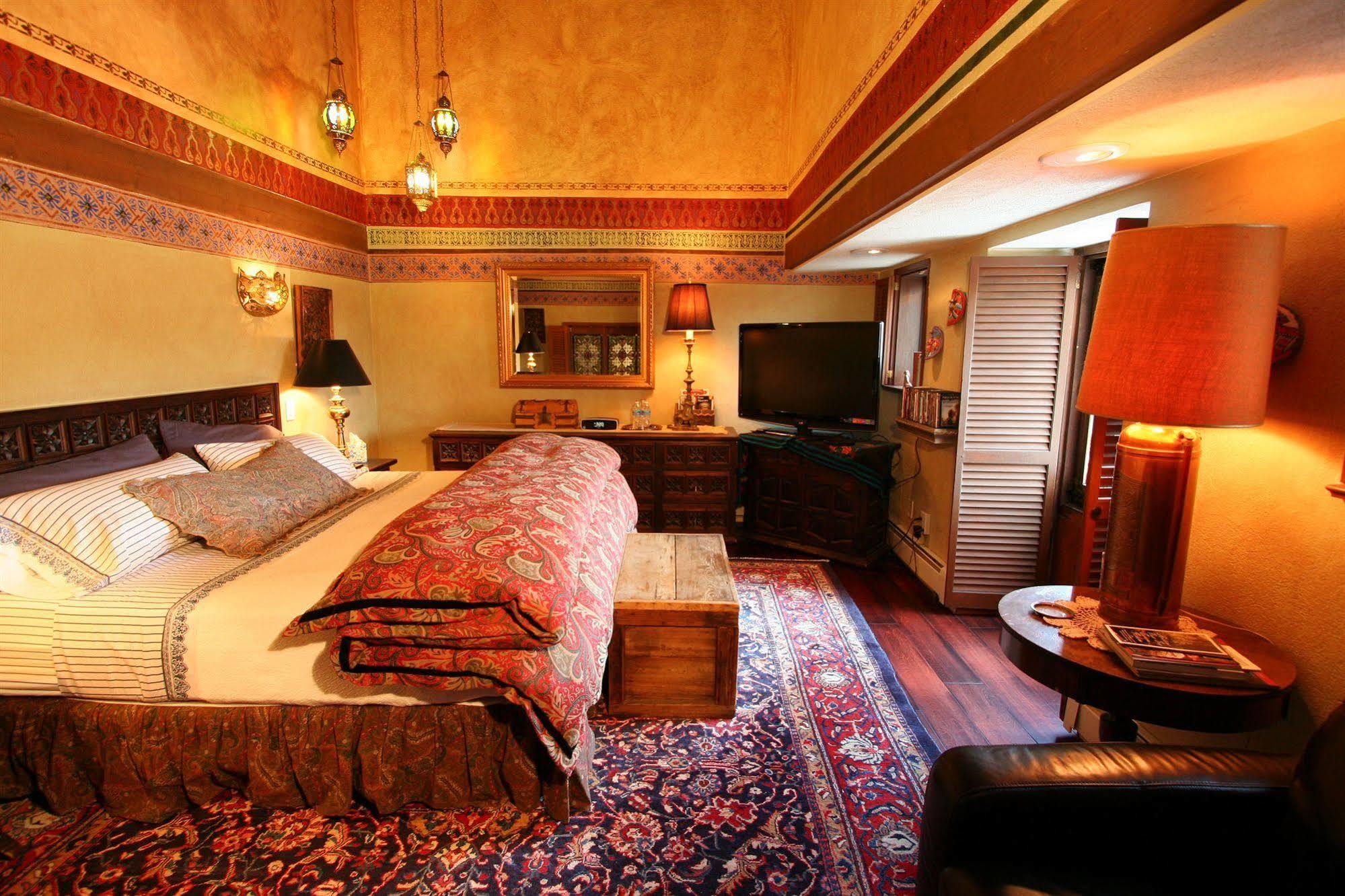 Alpenhof Bed & Breakfast 메디아 외부 사진